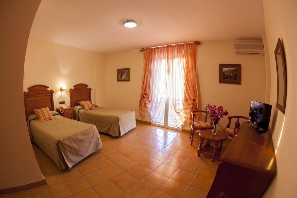 Hotel Paraje La Lambra Rus Exterior foto