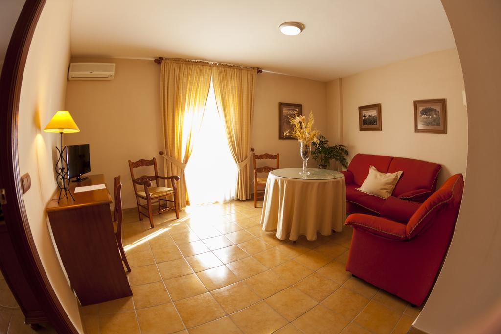 Hotel Paraje La Lambra Rus Exterior foto